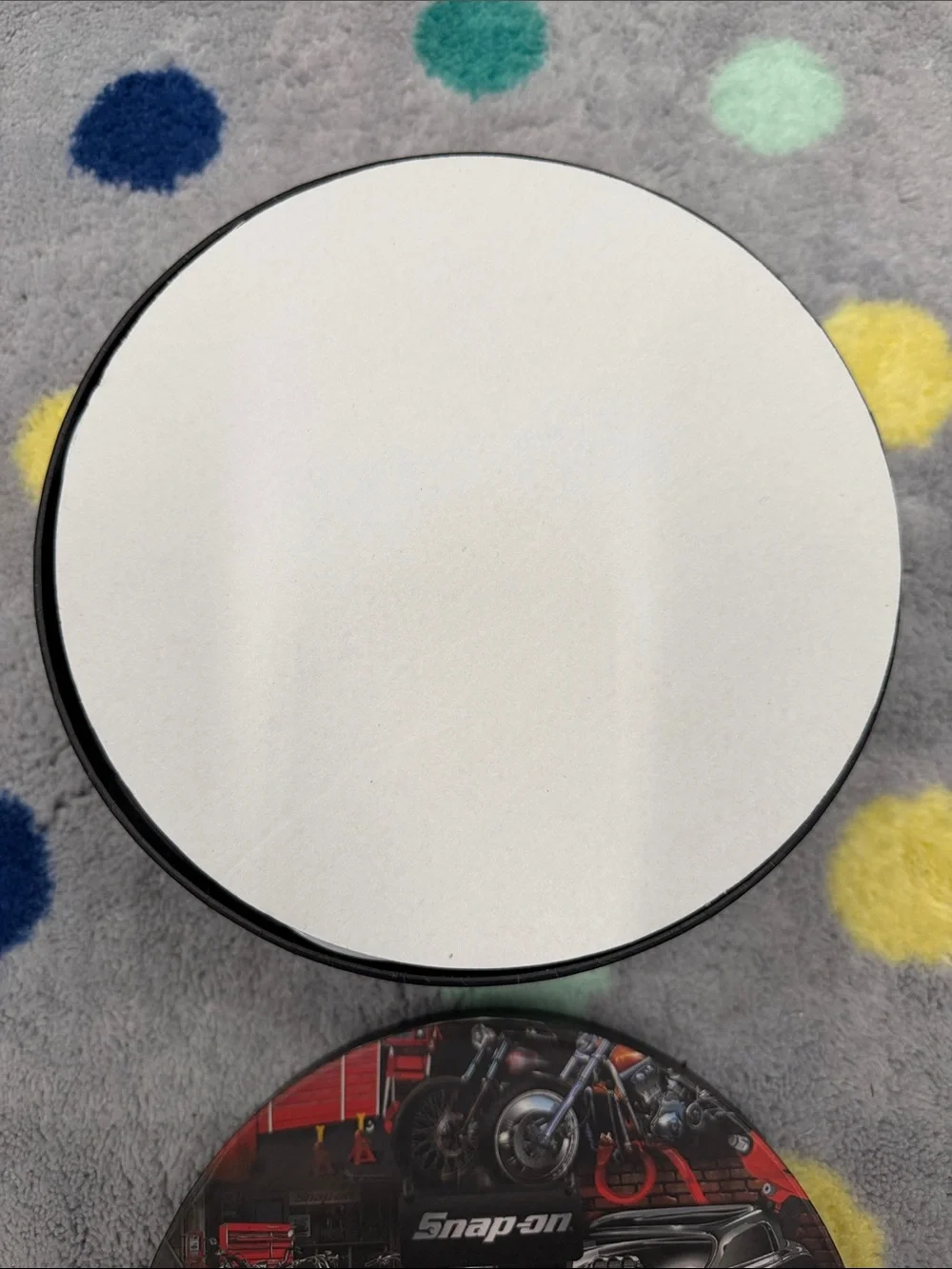 New- Snap-on High Octane Fuel 2 Round Tin with 4 mugs